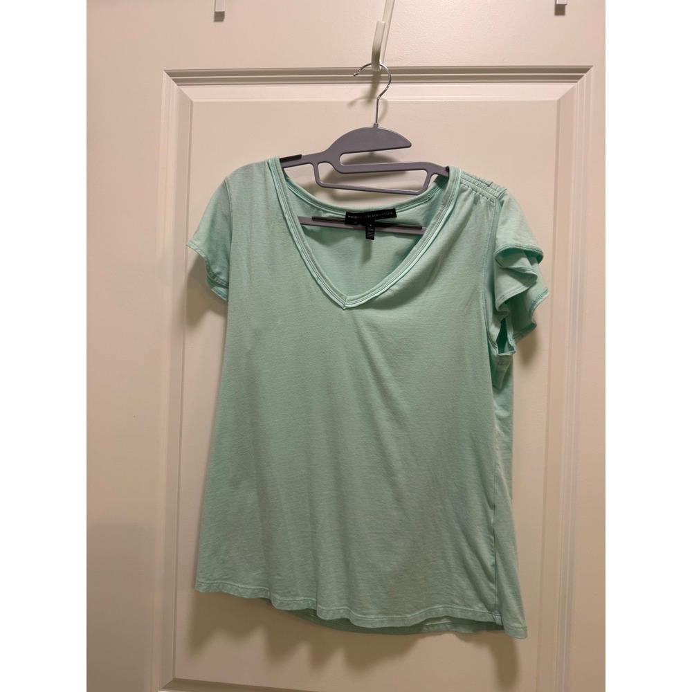 White House Black Market Mint Green Ruffle Sleeve V-Neck Knit Tee Top‎ Small